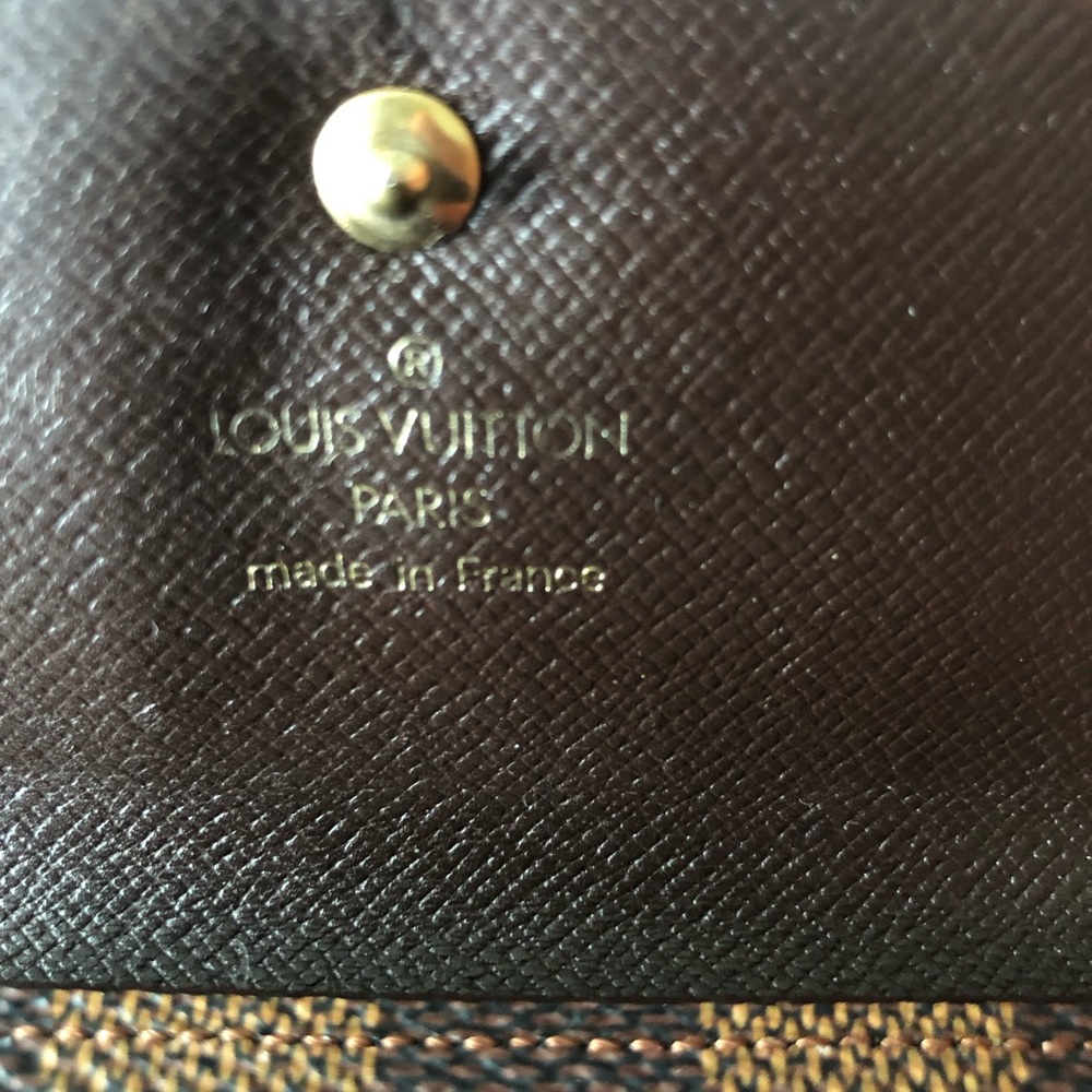 Louis Vuitton Brown Damier Compact Wallet - Picture 3 of 12